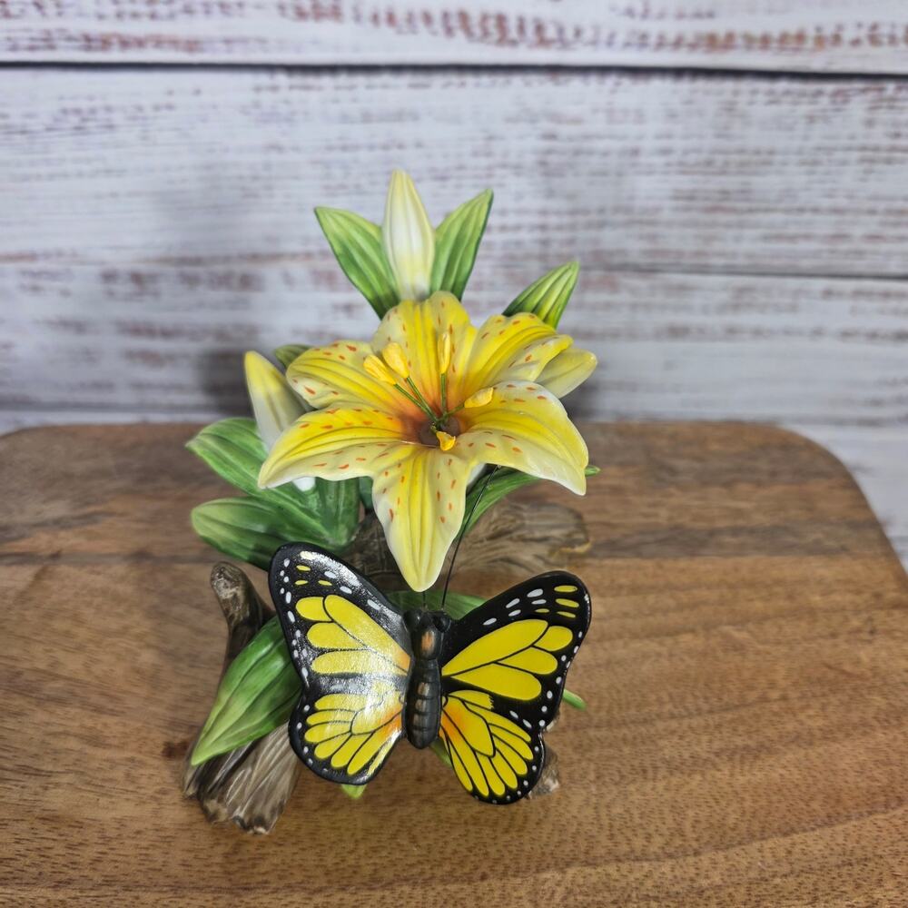 Seymour Mann Bernini Design Collector Sculpture Hand Painted Butterfly